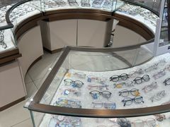 -宝岛眼镜(群光广场店)
