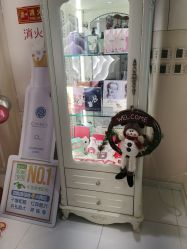 -咪咪比基尼脱毛专业店