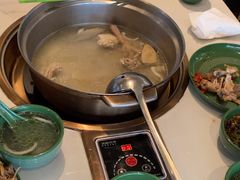 -润园四季椰子鸡火锅(南山海岸城店)