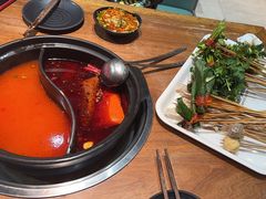 -牛小嫩串串火锅(老国贸总店)