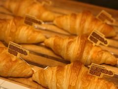 爆浆流心可颂-好利来(阜成门店)