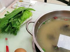 -荣吉招牌自助骨头锅(顾乡店)