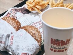 -The Habit Burger Grill 哈比特汉堡(爱琴海店)