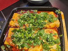 -辣尚瘾·烤鱼·新川菜(交大直营店)