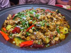 红袍泡椒蛙锅-兔槽江湖菜·重庆璧山兔(水围店)