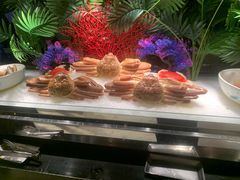 -朗丽兹自助餐厅