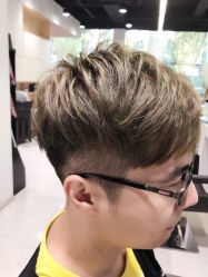 -CARR SALON