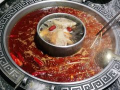 -晓宇重庆火锅(大唐不夜城店)