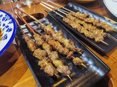 -琥珀老六龙虾(四里河店)