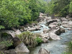 -鄣山大峡谷