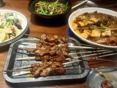 -老兰家传统烧烤炒菜泡馍(小南门店)
