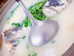 -天乐农家鱼头王(天目湖店)