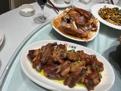 -六泰居·尔滨地标·东北菜(泰山路店)