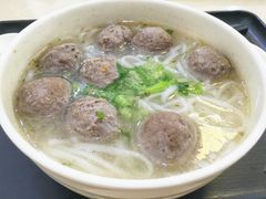 -飞厦老二手槌牛肉丸店