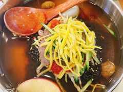 -服务大楼冷面(延大店)