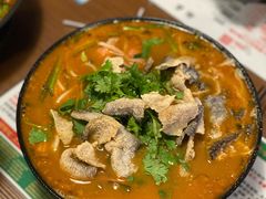 招牌炸酱小锅米线-肥汁米蘭香港米线(宁波路总店)