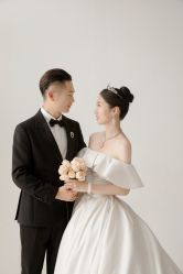 -雪中彩影婚纱摄影·微光艺术中心