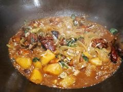 -万里闯关东铁锅炖菜馆(高新旗舰店)