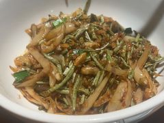 白辣椒炒野豆角-耕渔小院·湖南鱼鲜(望城店)