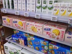 零售区-全家便利店(王府井大街店)