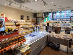 -怡咖啡海鲜自助餐厅(浦东香格里拉店)