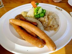 -LENBACH兰巴赫西餐啤酒坊(大连星海广场店)