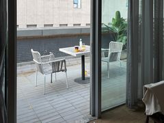 -SFEEL设计师酒店(成都春熙路天府广场店)