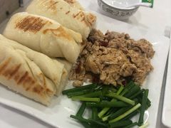 虾酱卷子-渔民船说·北塘海鲜·天津菜·海肠捞饭(北塘古镇店)