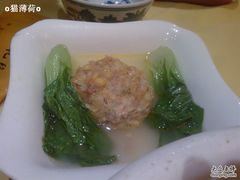 蟹粉狮子头-乾隆美食·本帮菜(黄河路店)