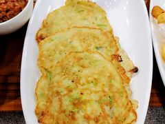 西葫芦饼配酸奶-TUK土耳其餐厅·下午茶(卢湾店)