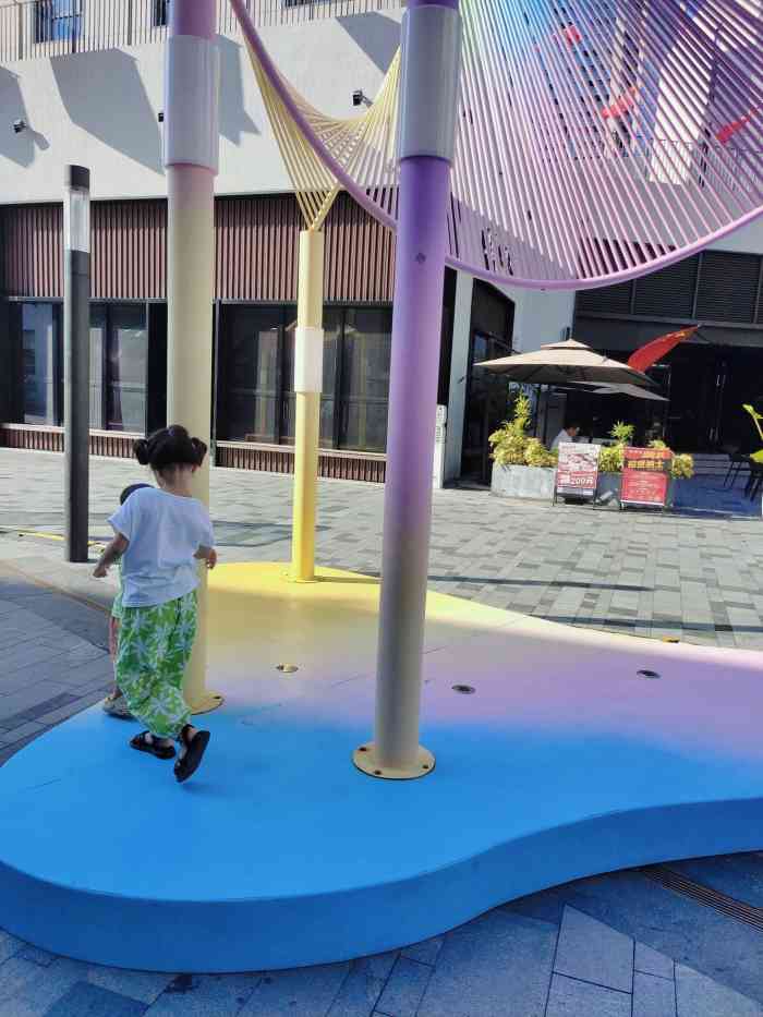 成为第一个点赞的人文vsz33310月17日 21:57打分深业上城今天一楼大厅