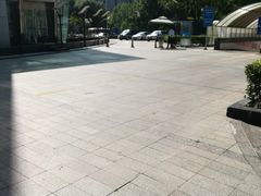 入口-中国电子大厦-地下停车场