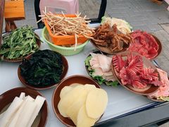 -周幺妹重庆老火锅(银泰城总店)