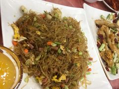 -光头龙虾馆(步行街店)