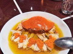 鸡油花雕蒸三门蟹-杭州西子湖四季酒店·金沙厅