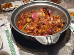-禄婶鸡煲·打边炉