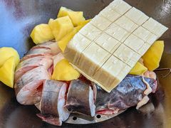 -老刘生态大鱼坊铁锅炖鱼(赛马场店)