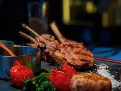 -弦月窗LUNETTE BY AMANDA(复兴路店)