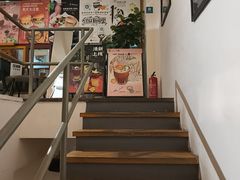 -雕刻时光咖啡馆(南院门店)