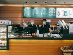 -星巴克(广州中华广场B1层店)