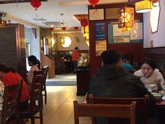 大堂-佬钱湾仔(衣裳街店)