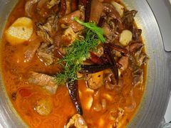 肥肠芋儿鸡-麻六记(新天地店)