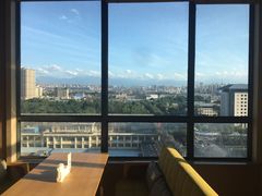 -西安大雁塔科技大学地铁站亚朵酒店