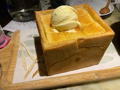面包诱惑-绿茶餐厅(王府井永宁门店)