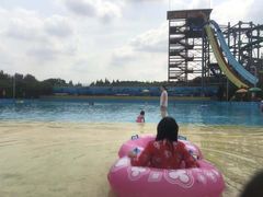 -热带风暴水上乐园