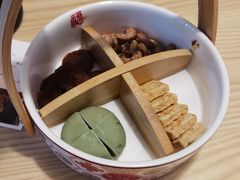 -茗知道茶馆(世博源店)