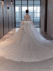 -LOVINA洛维娜婚纱礼服