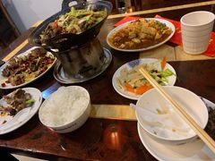 -篱笆院东北饺子王(欧阳路店)