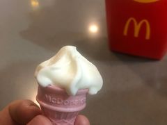 -麦当劳(龙之梦购物中心店)
