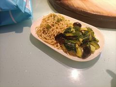 -鱼窝棚柴火铁锅炖(富山屯店)